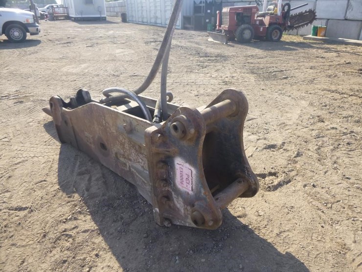 2011-ub-ub312-excavator-breaker-image-4