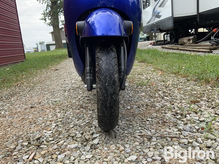 2024-honda-metropolitan-ncw50-scooter-image-9