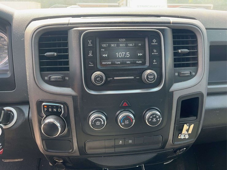 2017-dodge-1500-image-12