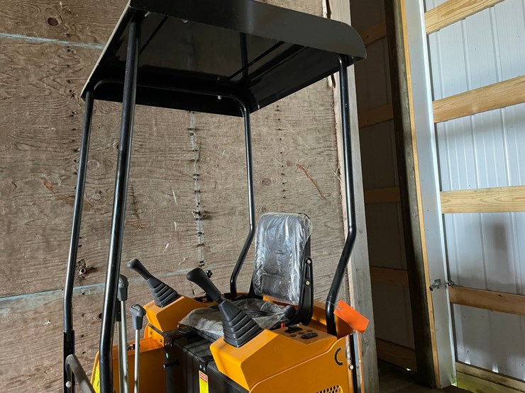 #9731-•-future-mini-excavator-image-13