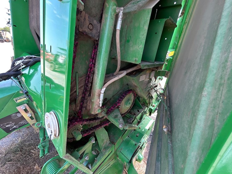 john-deere-468-image-9