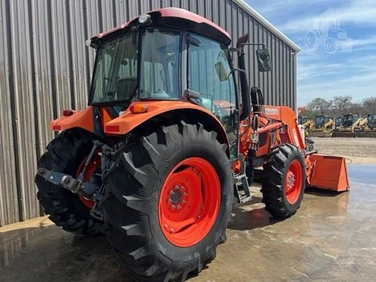 2015-kubota-m5-111d-image-3