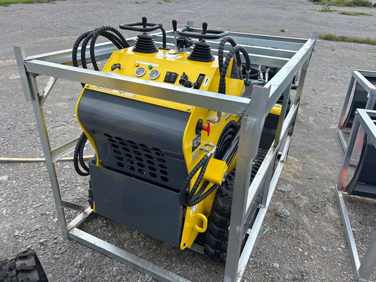 #11-•-2026-ats-t460-mini-track-skid-steer-image-4