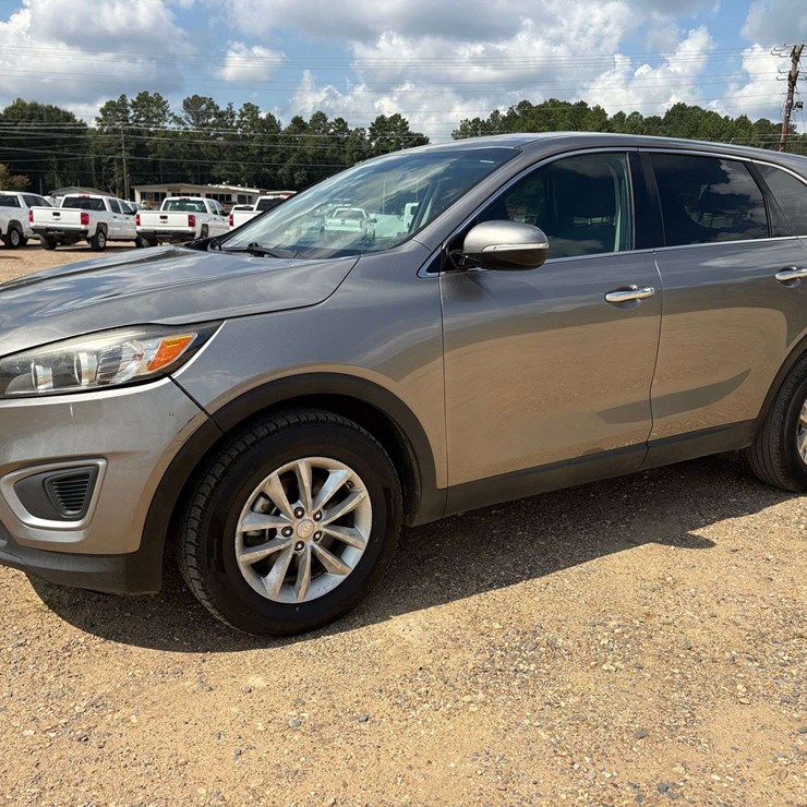 2017 KIA SORENTO