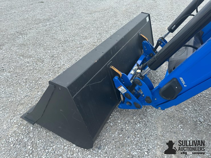 2023-new-holland-t6.145-image-12