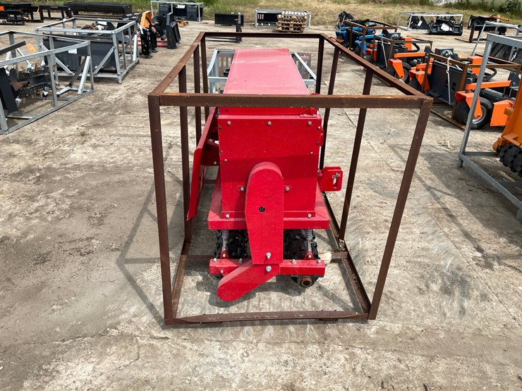 #9794-•-agt-no-till-seeder-attachment-image-2