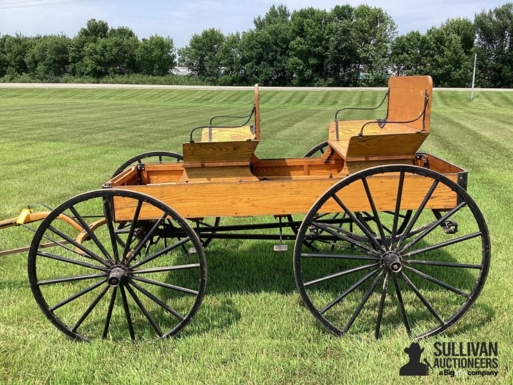 2-seat-horse-drawn-spring-wagon-image-8