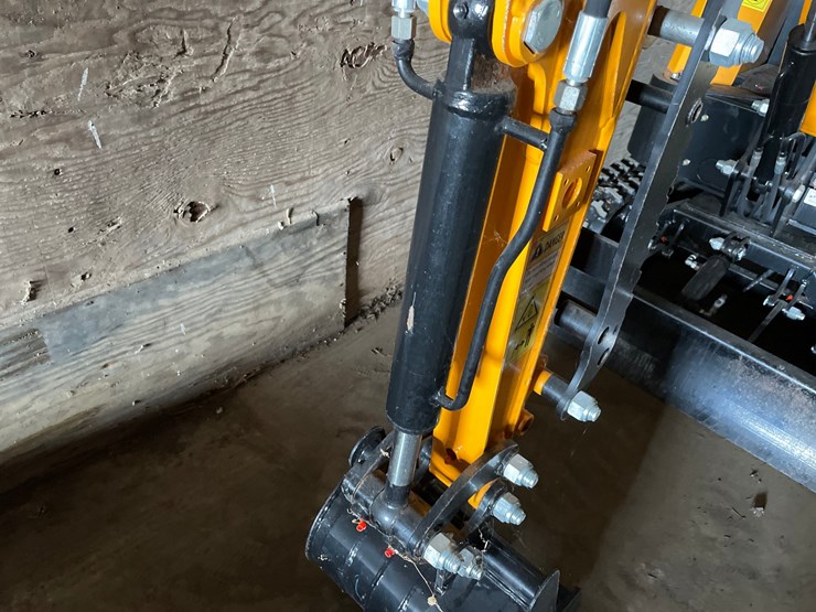 #9731-•-future-mini-excavator-image-36