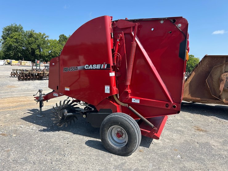 2017-case-ih-rb455a-image-4