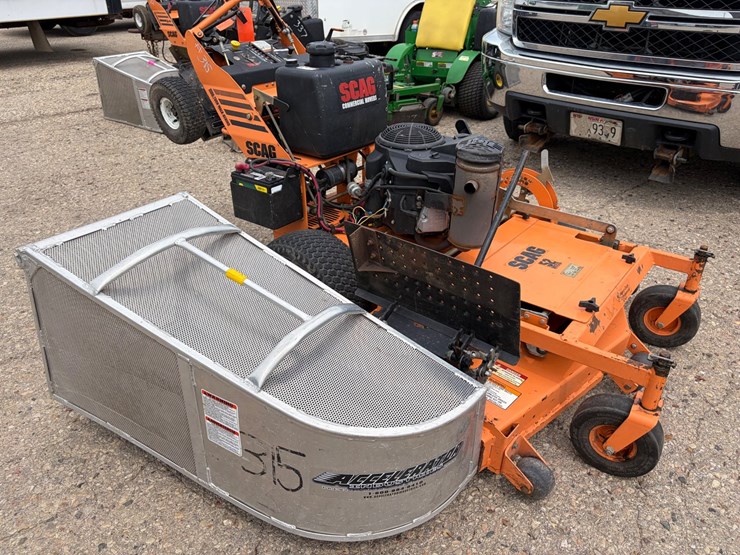 #8381-•-scag-52”-commercial-grade-mower-image-1