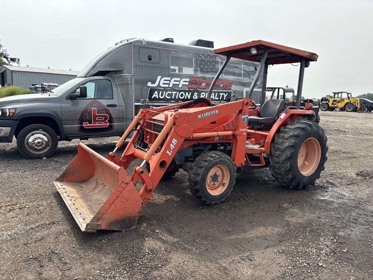 kubota-l48-image-1