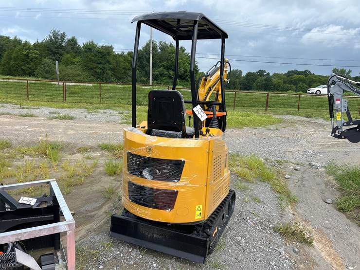 #33-•-2026-ats-rt15-mini-excavator-image-4