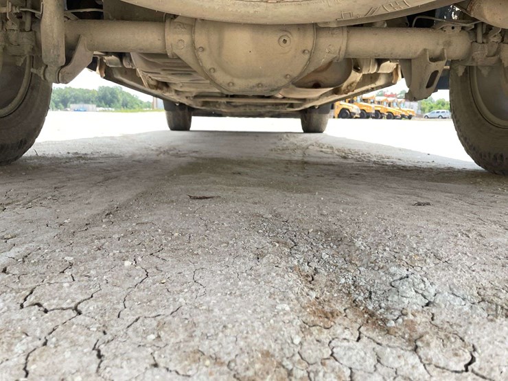 2019-chevrolet-silverado-1500-image-25