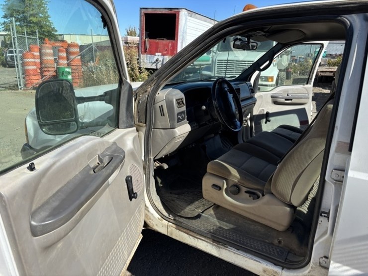 1999-ford-f450-image-22