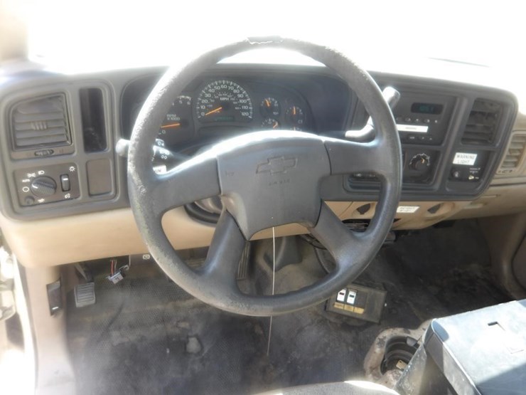 2005-chevrolet-silverado-3500-image-20