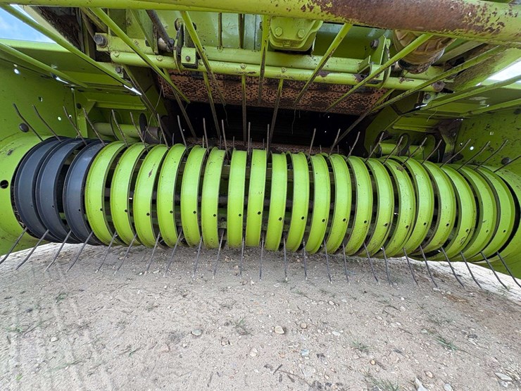 2003-claas-66-image-18