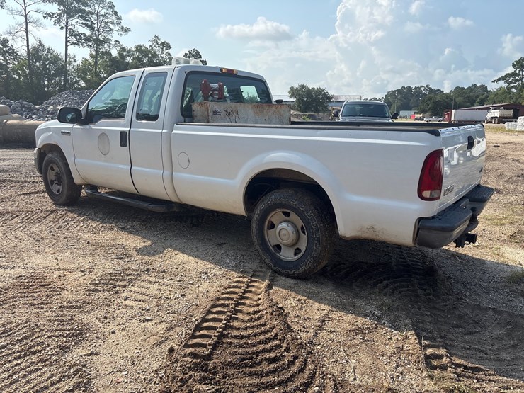 2005-ford-f250-image-5
