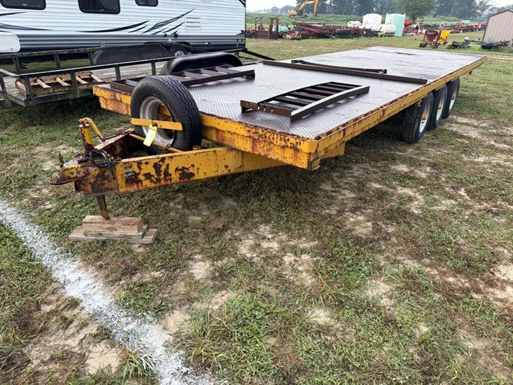 1984-custom-trailer-image-1