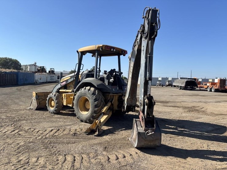 2007-deere-410j-image-4