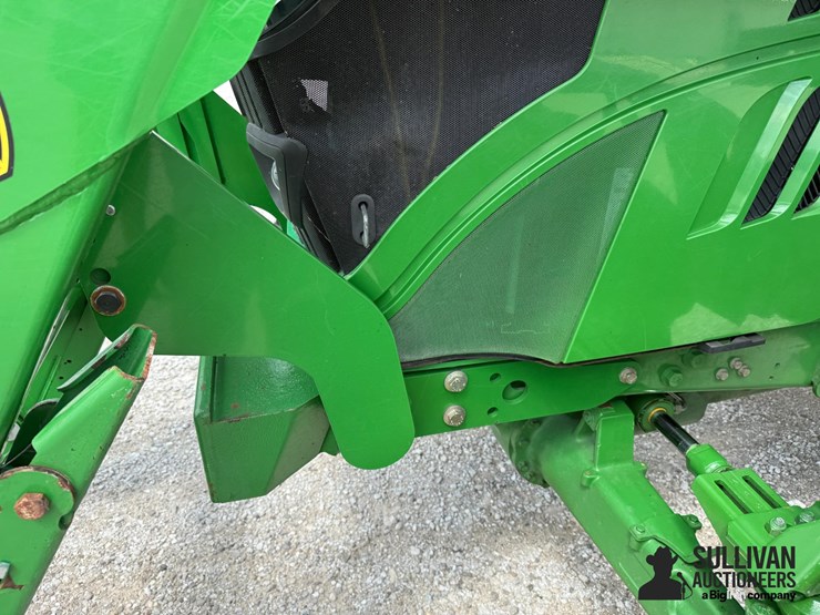 2016-john-deere-6130r-image-17