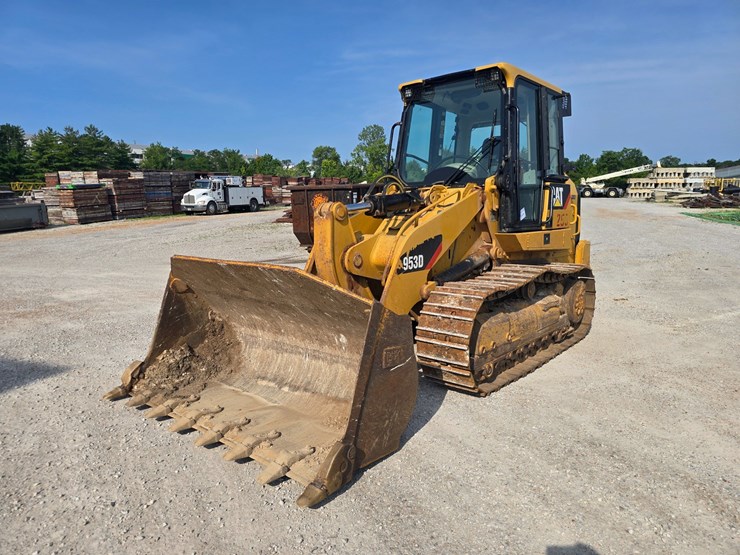 caterpillar-953d-image-9