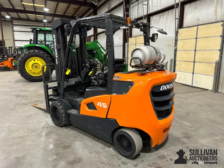 2020-doosan-gc45s-9-forklift-image-7