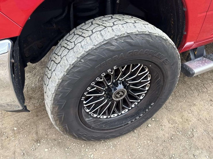2018-dodge-3500-image-7