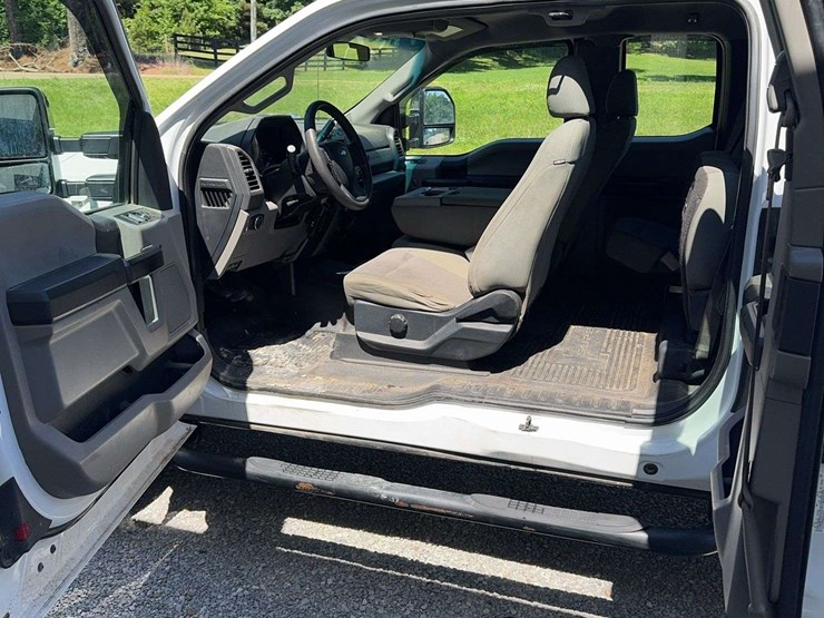 2017-ford-f250-image-14