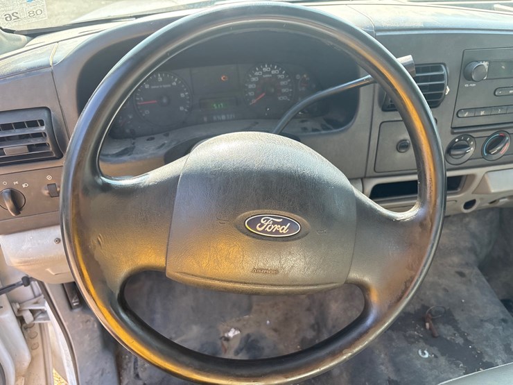 2005-ford-f250-image-11
