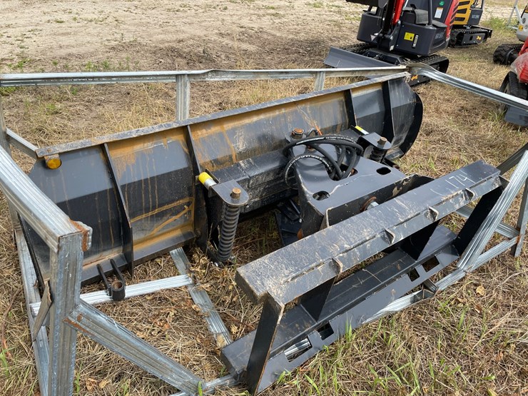 #9765-•-jct-universal-mount-dozer-blade-attachment-image-10