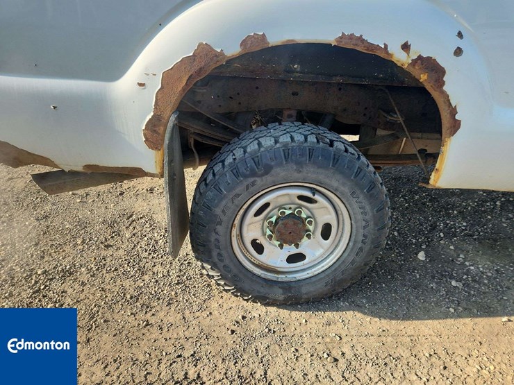 2012-ford-f350-image-12