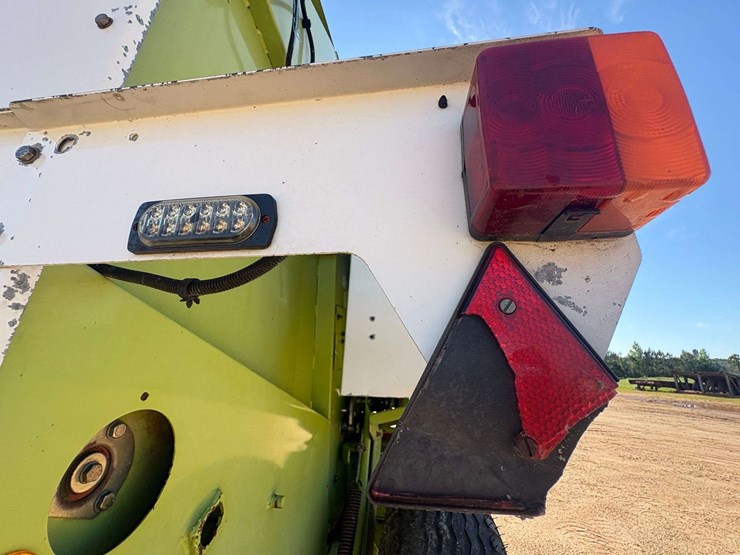 claas-variant-280-image-30