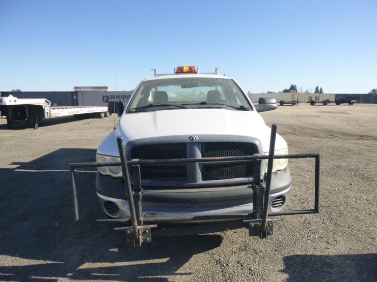 2005-dodge-ram-2500-image-22
