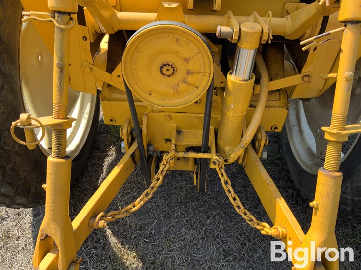 international-cub-lo-boy-image-13