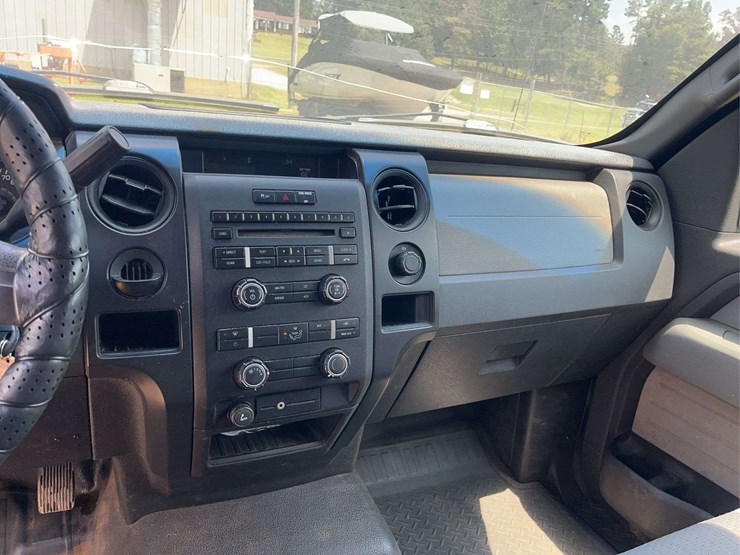 2011-ford-f150-image-13
