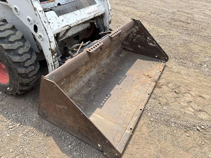 2007-bobcat-s160-image-10