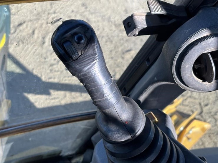 2020-john-deere-2020-image-50