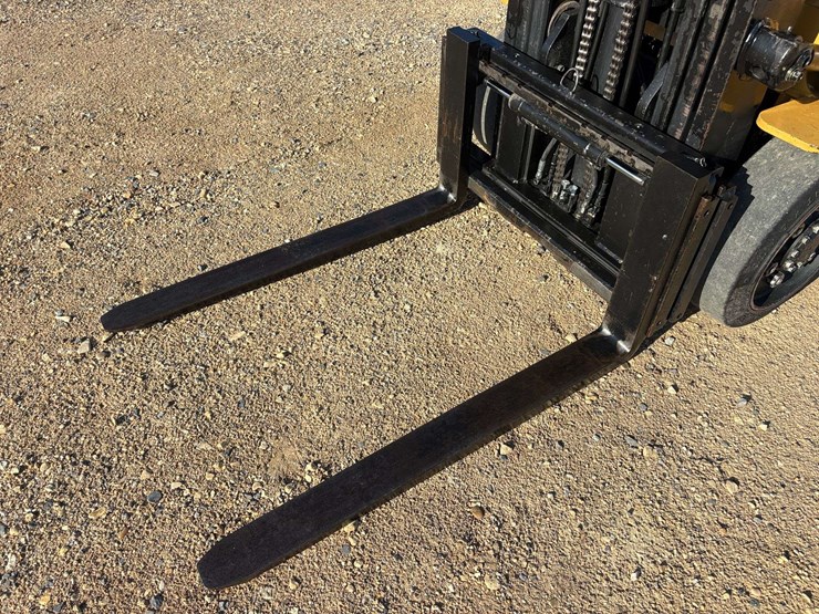 caterpillar-gc25k-image-8