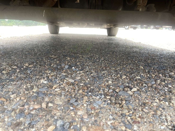 2011-ford-transit-connect-image-24