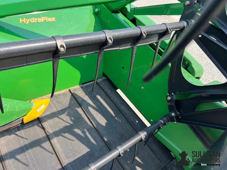 2013-john-deere-635-image-17