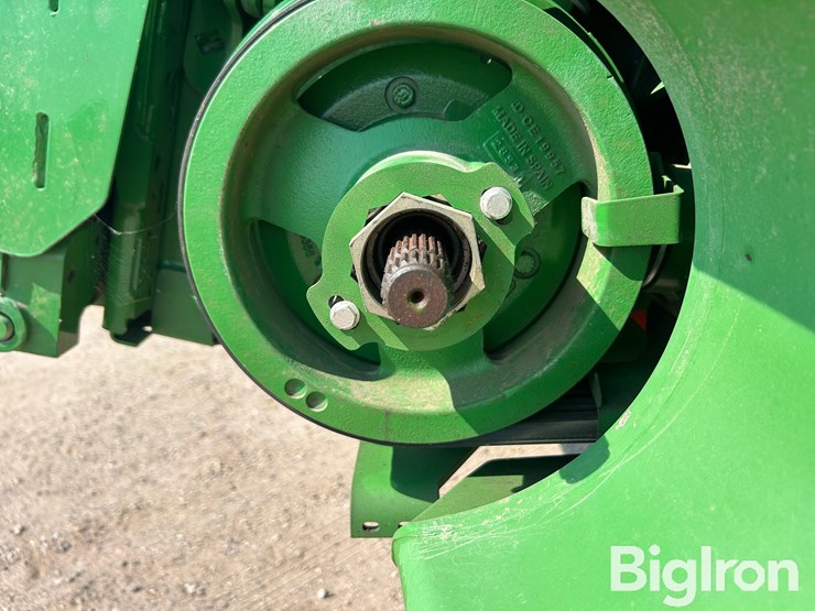 2024-john-deere-s780-image-13