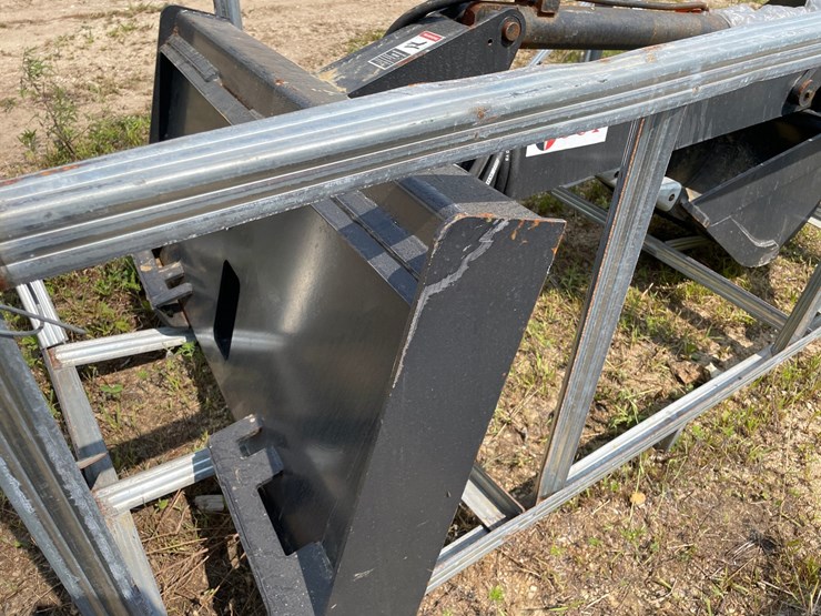 #9764-•-jct-universal-mount-excavator-arm-attachment-image-7