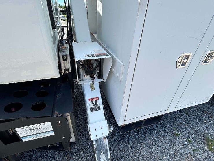 2011-international-durastar-4300-image-33