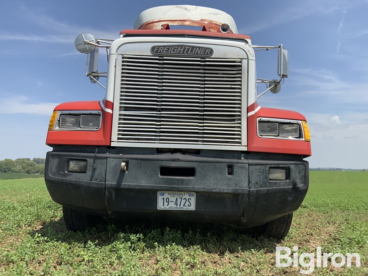 1991-freightliner-fld112-image-9