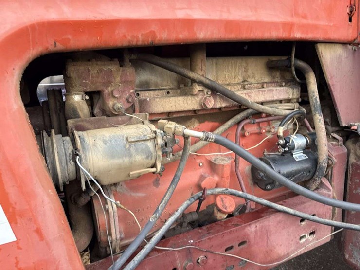 allis-chalmers-7040-image-8