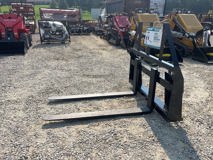mower-king-skid-steer-forks-48-inch-image-4