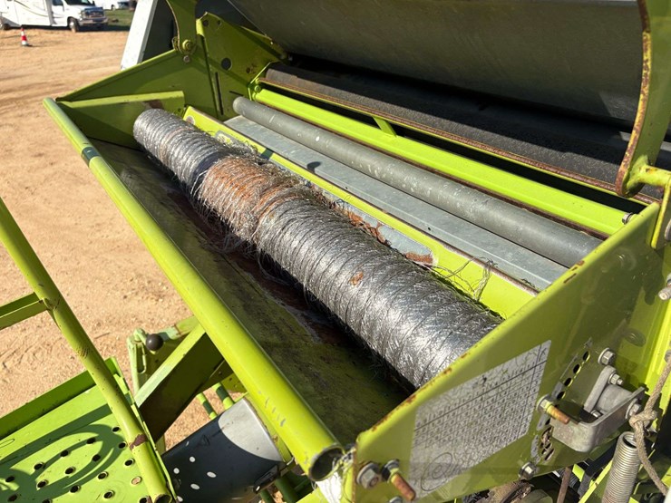 claas-variant-280-image-21