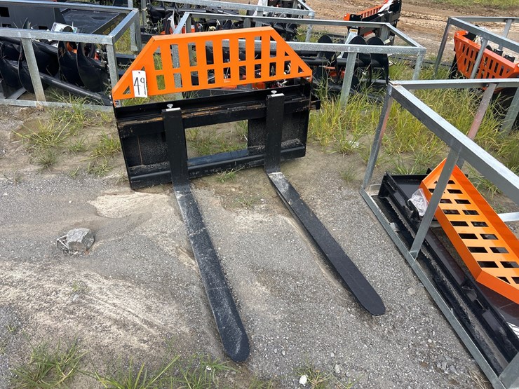 #48-•-skid-steer-pallet-forks-(stock-photo)-image-1
