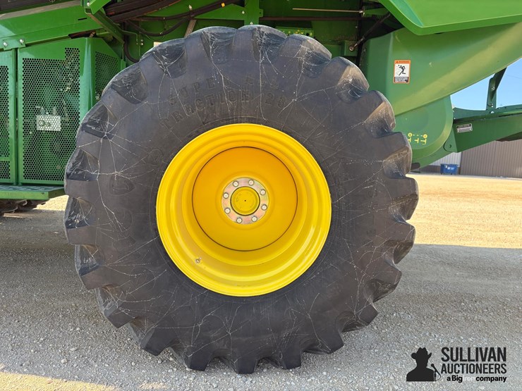 2014-john-deere-s670-image-20