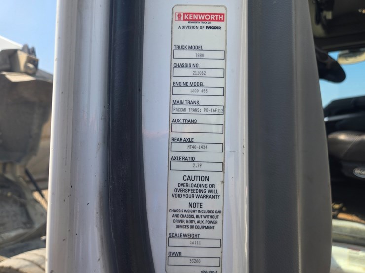 2019-kenworth-t880-image-70